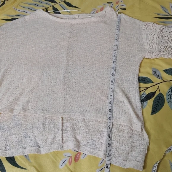 Anthro Little Yellow Bird top size S - Picture 10 of 13